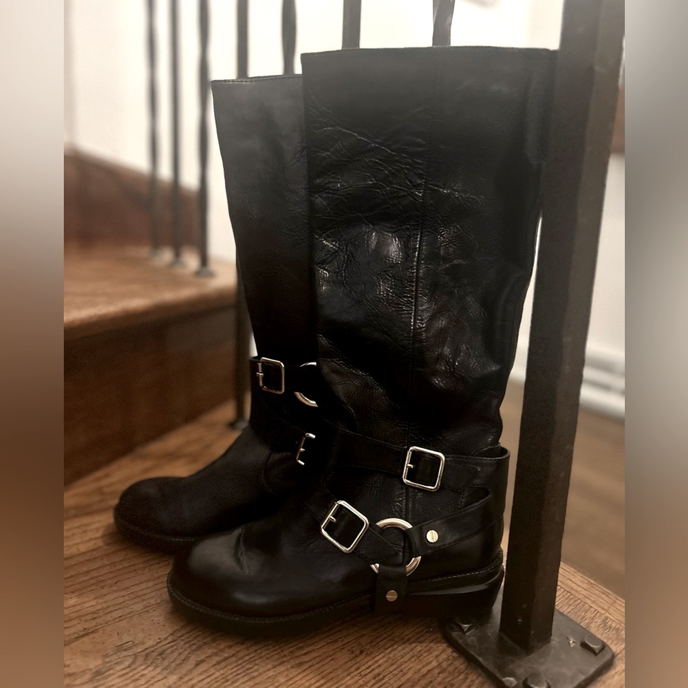 Black Leather Buckle Boots